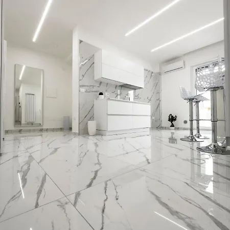 White Elegance Luxury *