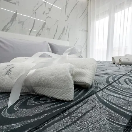 White Elegance Luxury Caserta