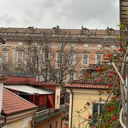 White Elegance Luxury Couette-café Caserte