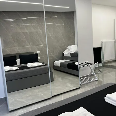 White Elegance Luxury Couette-café