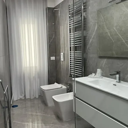 White Elegance Luxury 4* Caserte